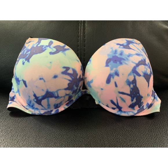 PINK Wear Everywhere Super Push Up Tie Dye Bra - Picture 2 of 6